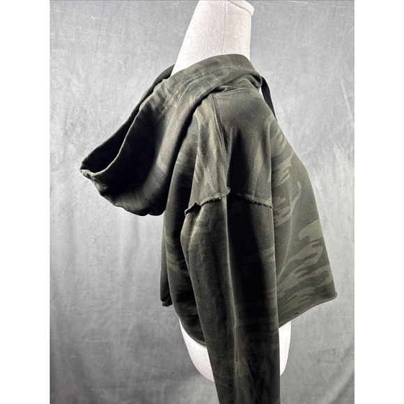 Sanctuary Green Camo‎ Pullover Sweatshirt Hoodie Cropped Rolled Hem Women's Sz S - Picture 5 of 9